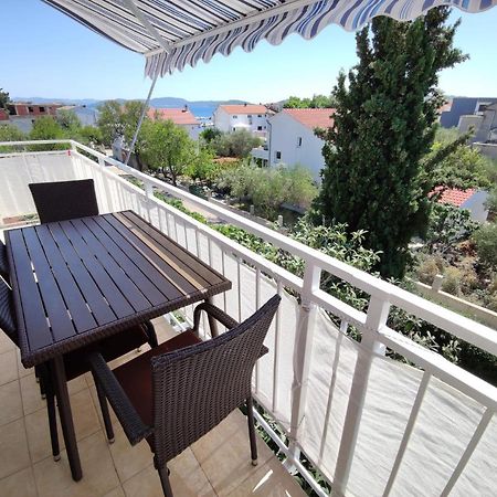 Apartments Vodice Srima Luaran gambar