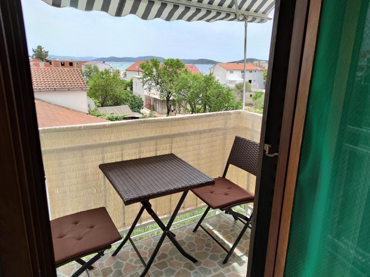 Apartments Vodice Srima Luaran gambar