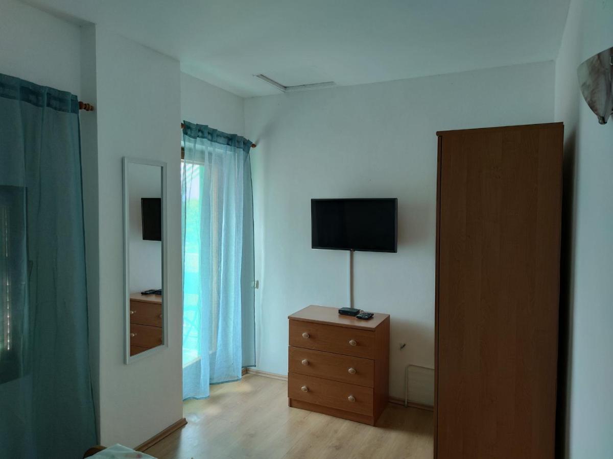 Apartments Vodice Srima Luaran gambar