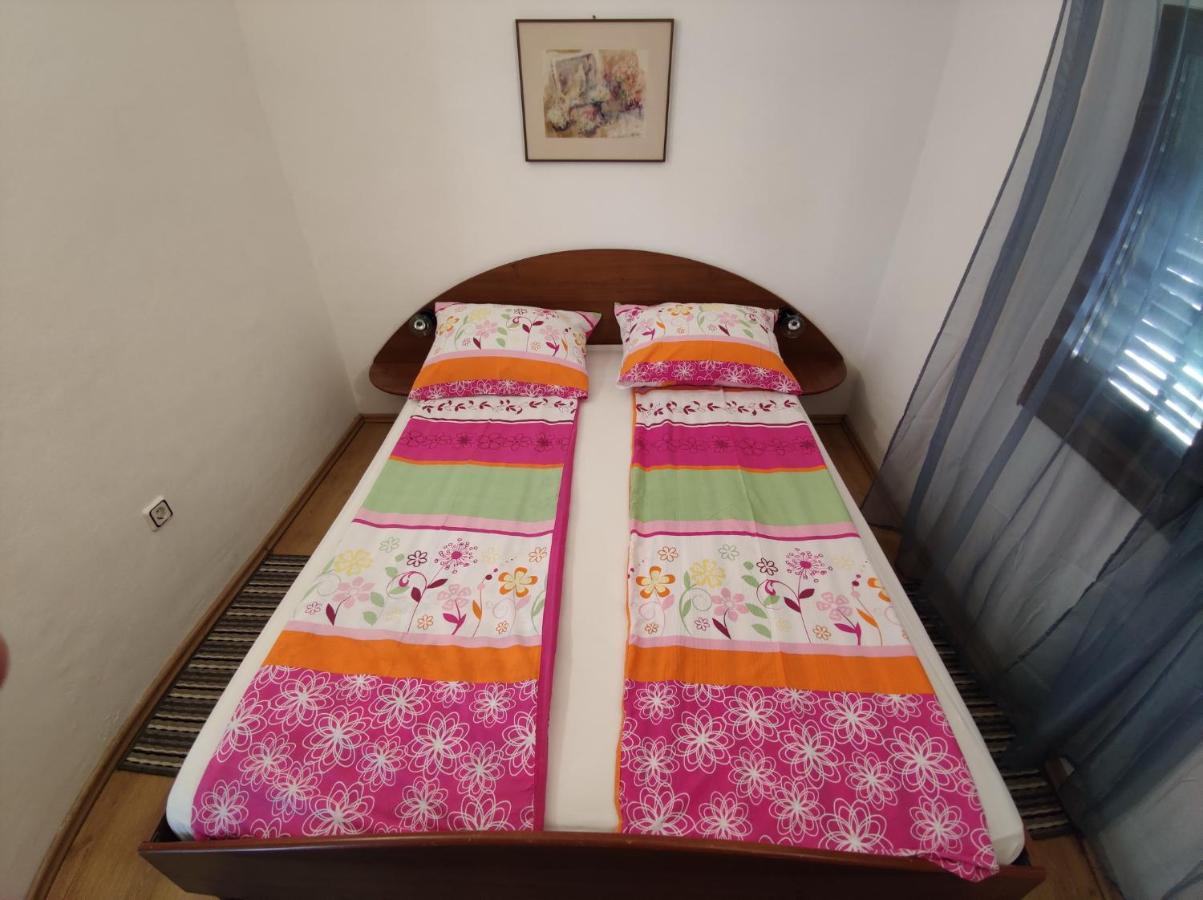 Apartments Vodice Srima Luaran gambar