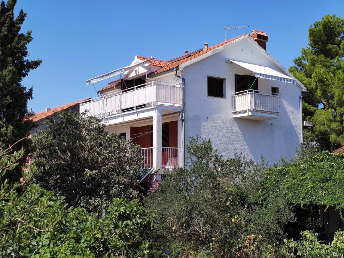 Apartments Vodice Srima Luaran gambar