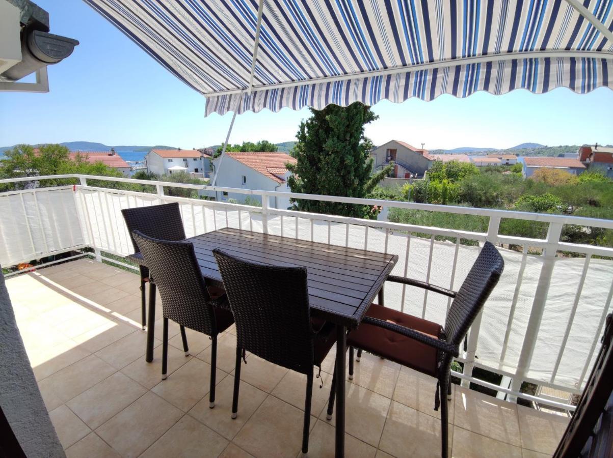 Apartments Vodice Srima Luaran gambar