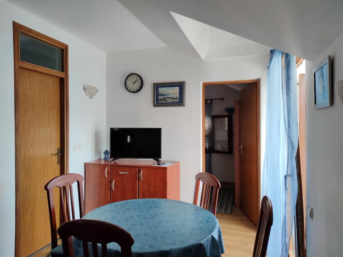 Apartments Vodice Srima Luaran gambar